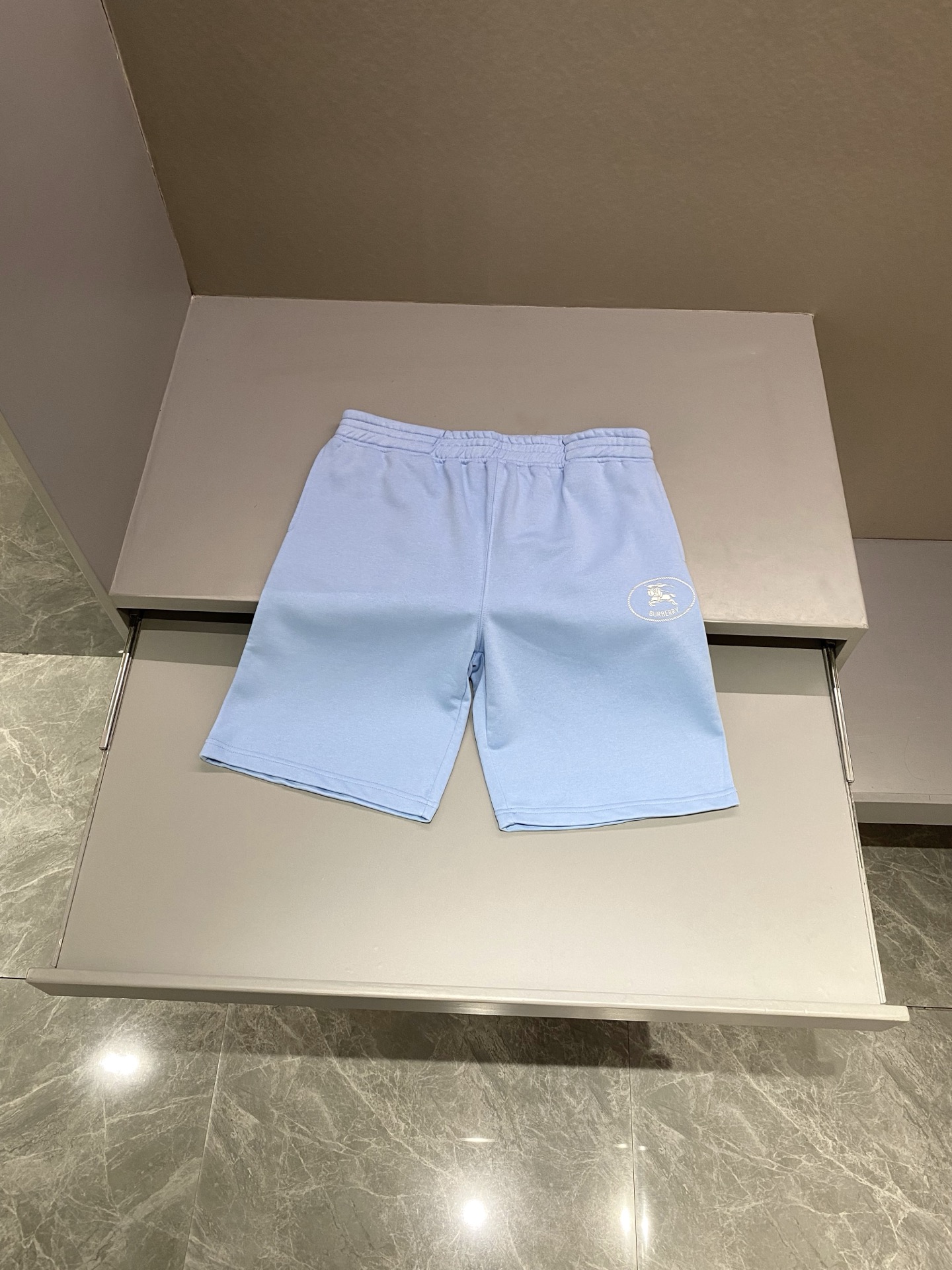 버버리 Burberry 반바지