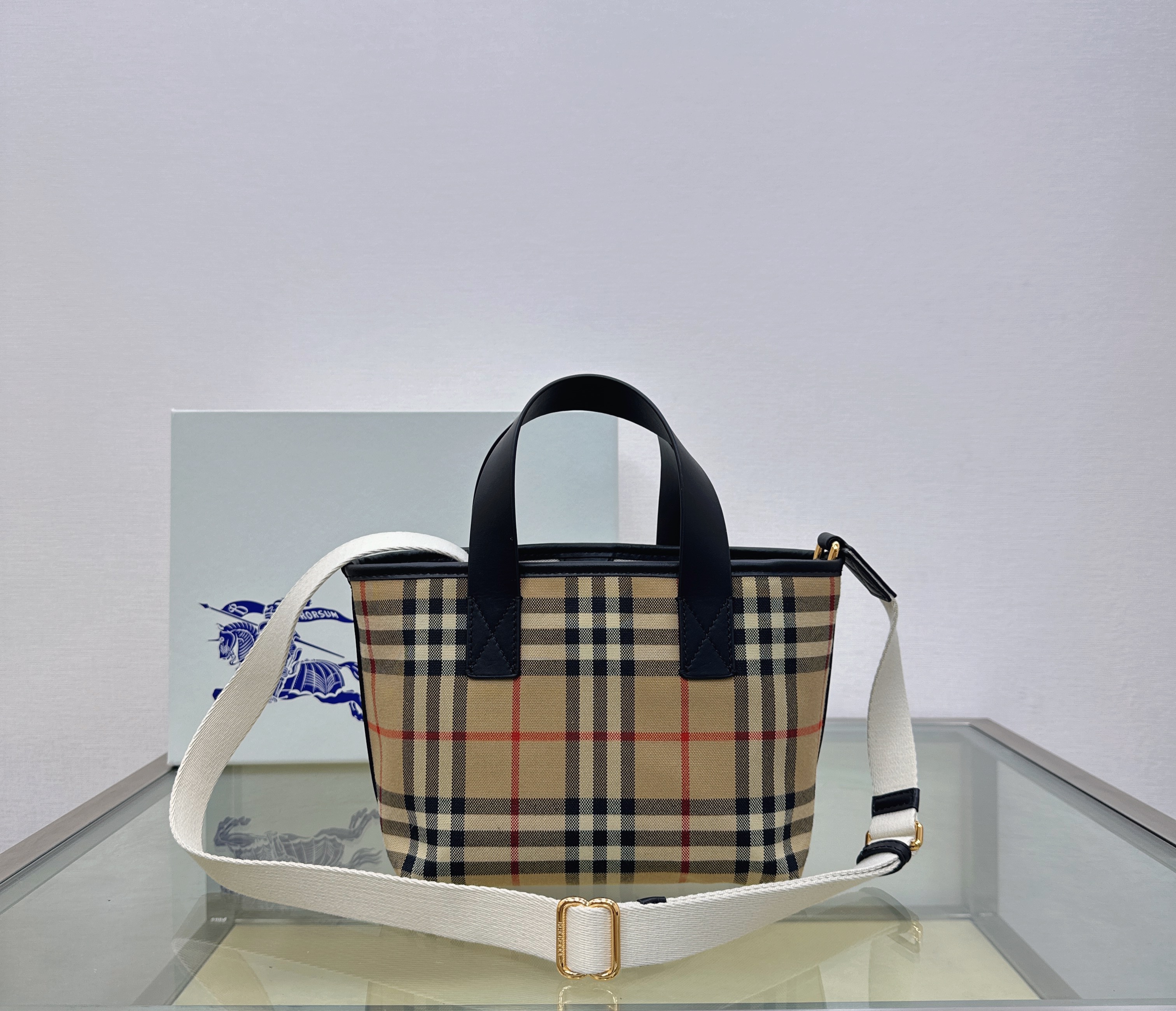 버버리 Burberry 2461 토트 백 27cm