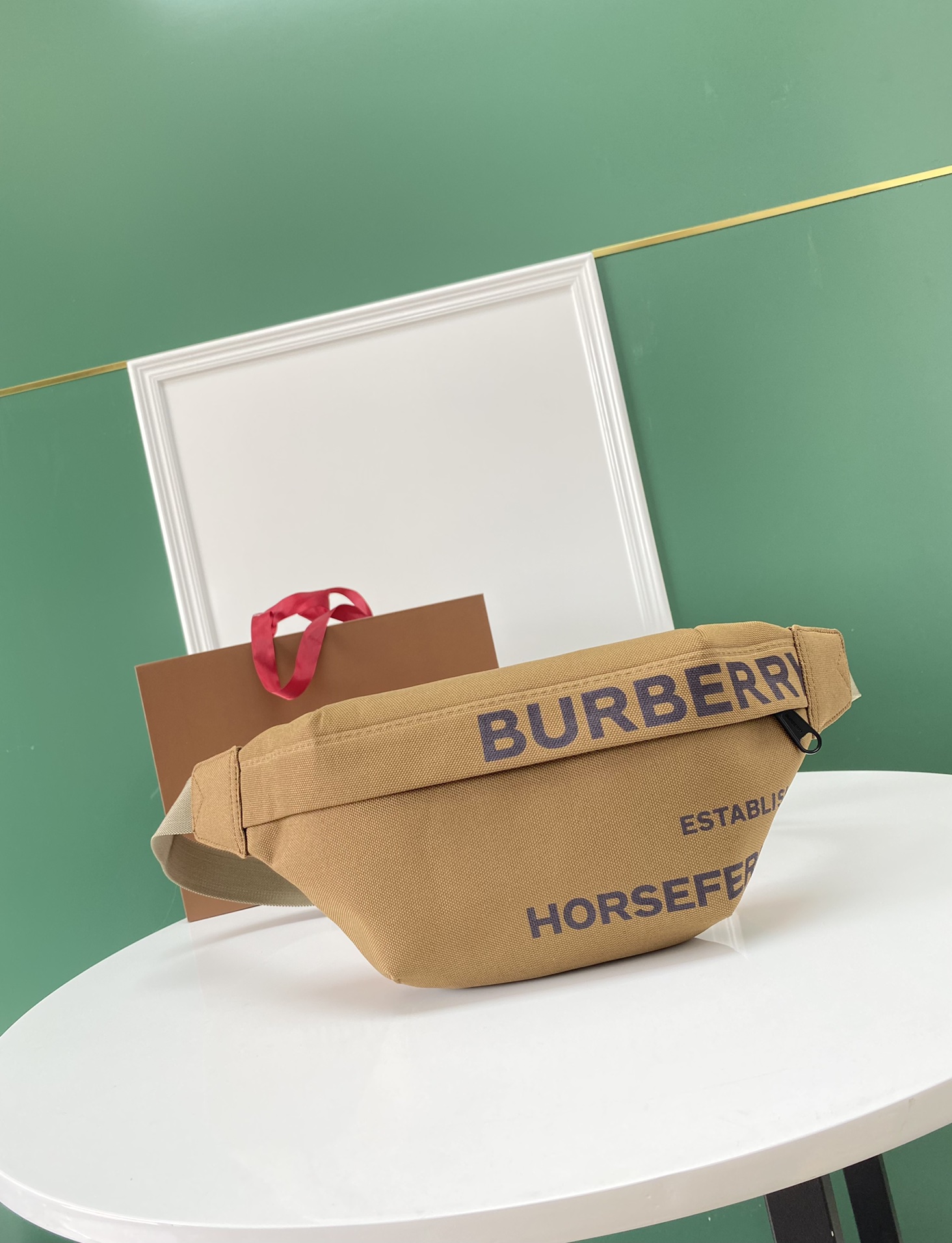 버버리 Burberry 5211 벨트 백 30cm
