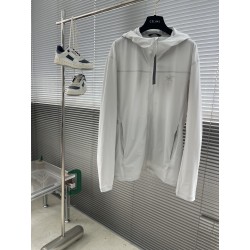 아크테릭스 ARC'TERYX 재킷