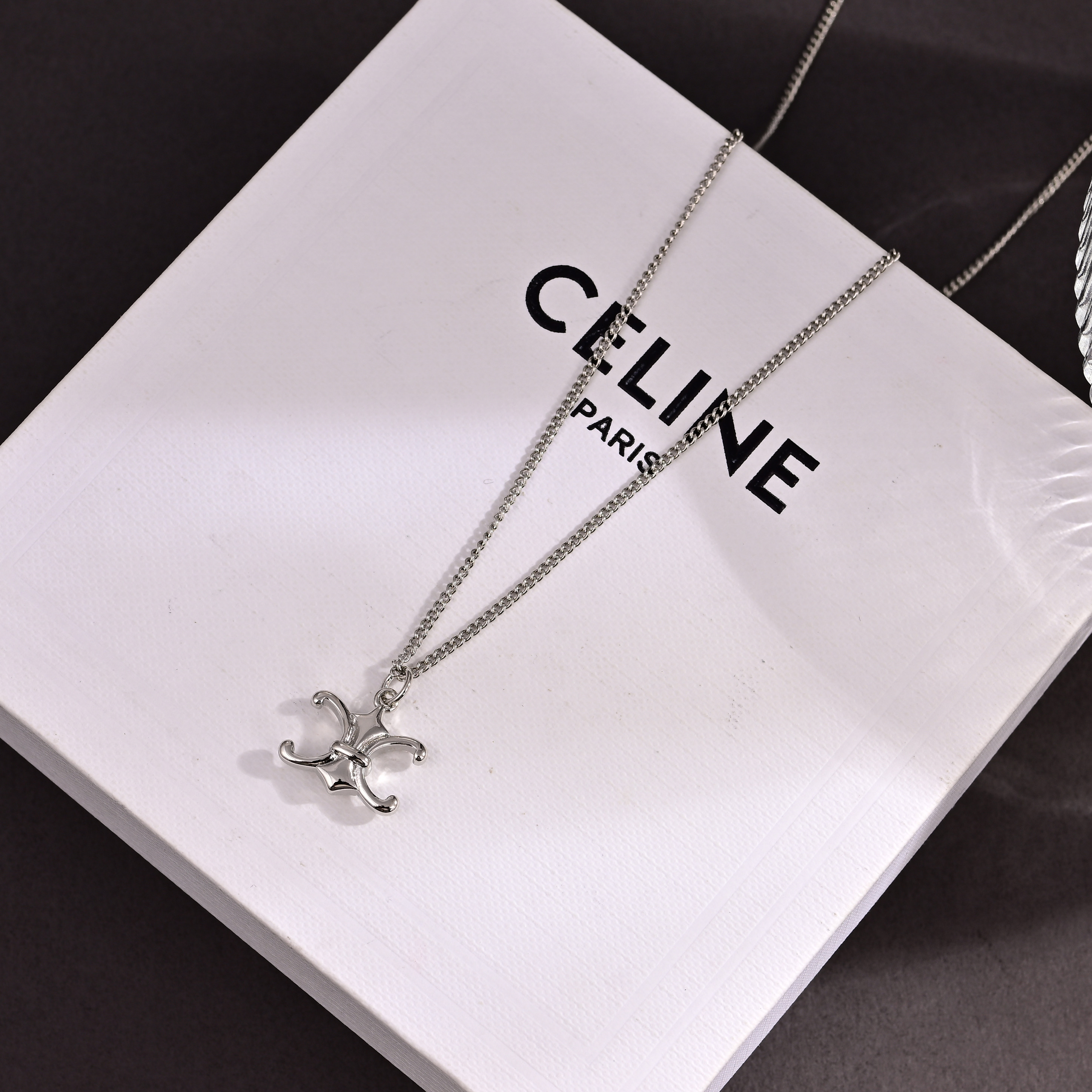 셀린느 Celine 목걸이