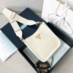프라다 Prada 1BH191 숄더백 20CM