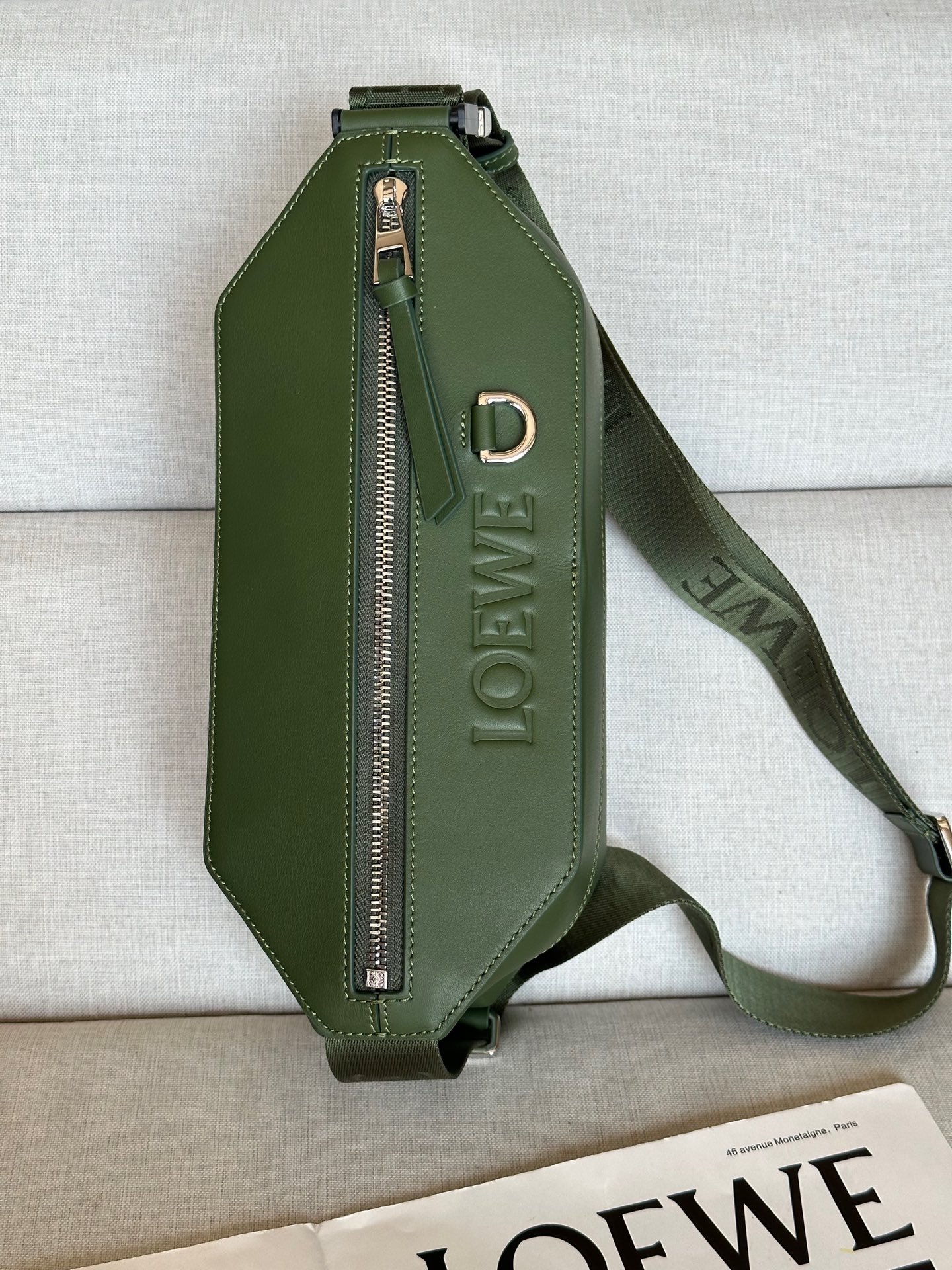 로에베 Loewe A80 Sling 벨트 백