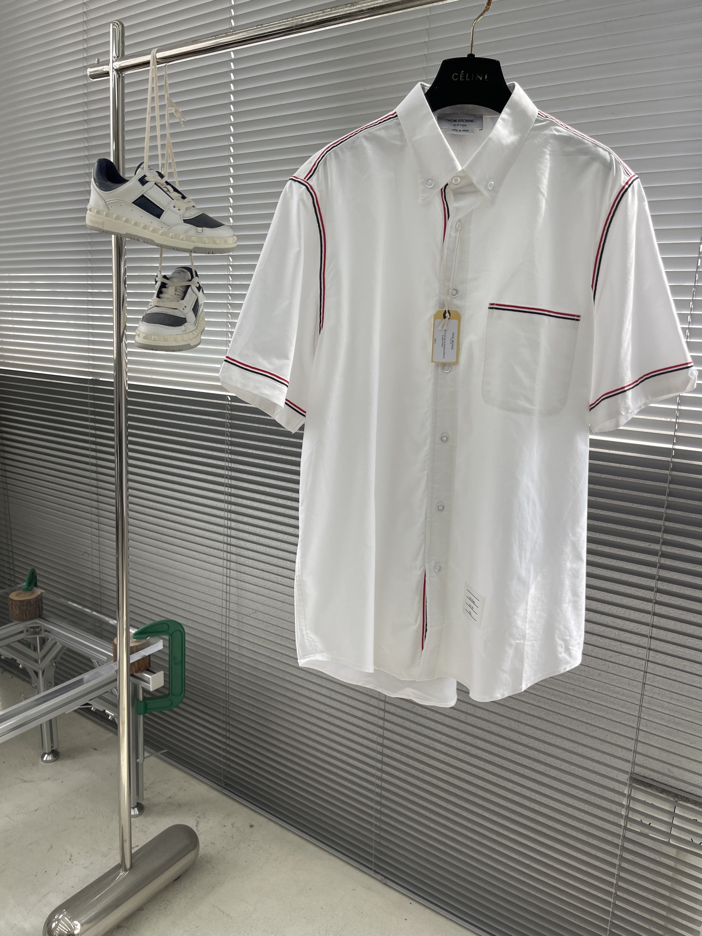 톰브라운 Thom Browne 반팔셔츠