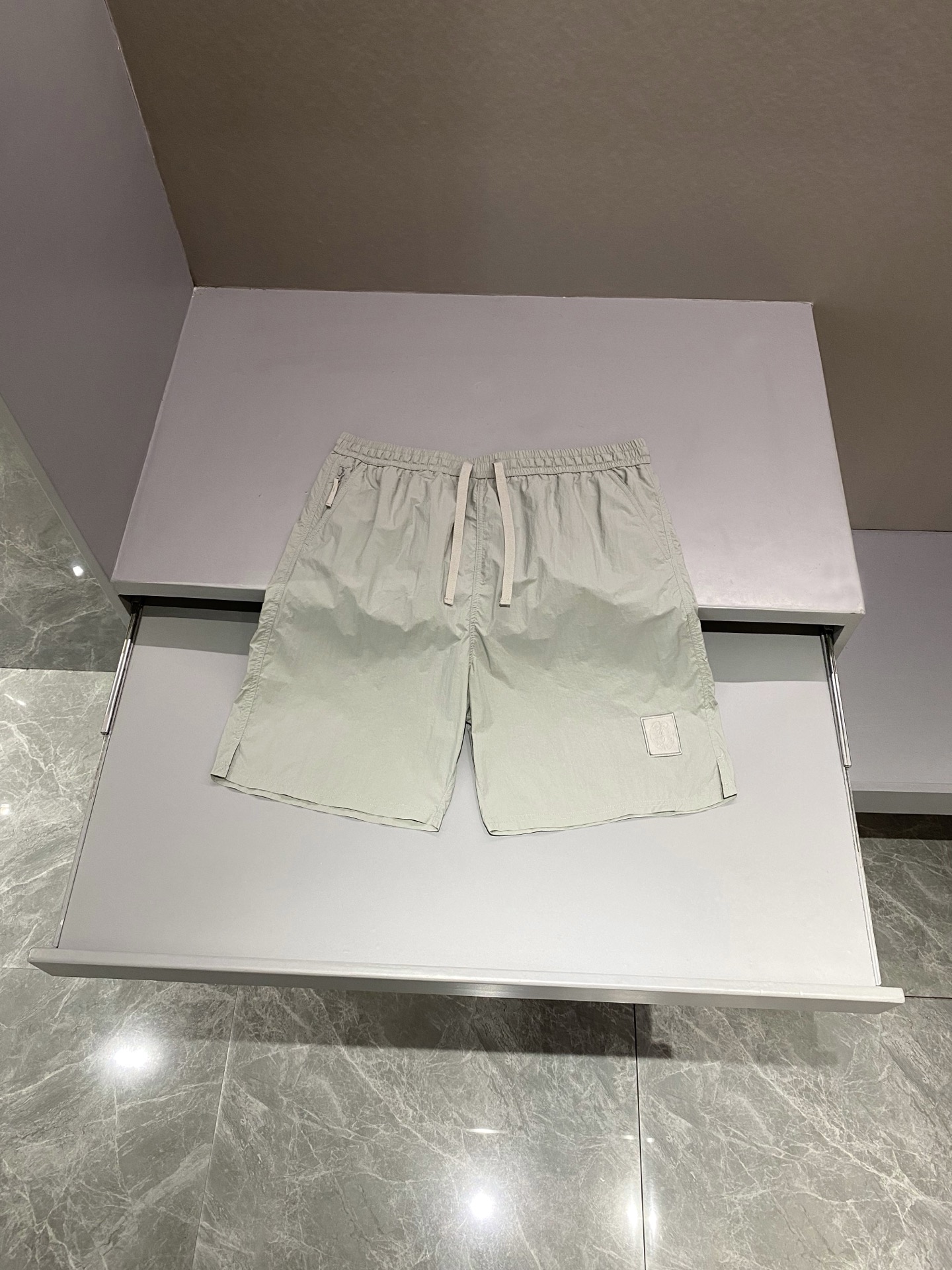 스톤아일랜드 Stone Island 반바지