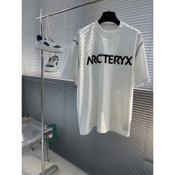 아크테릭스 ARC'TERYX 반팔 티셔츠