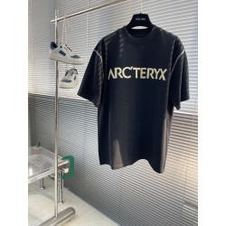 아크테릭스 ARC'TERYX 반팔 티셔츠