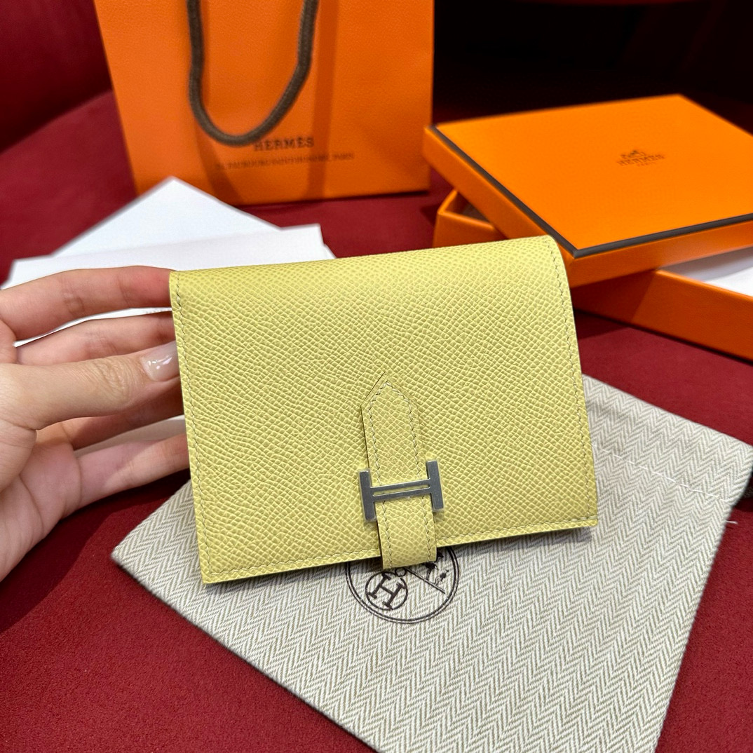 에르메스 Hermes Bearn Compact wallet 12cm Epsom 1Z Jaune Poussin and 10 Craie/silver
