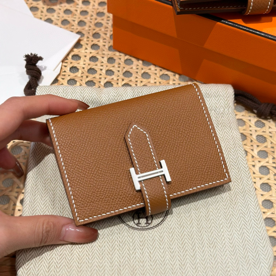 에르메스 Hermes Bearn card holder 10.3cm Epsom 37 Gold/silver