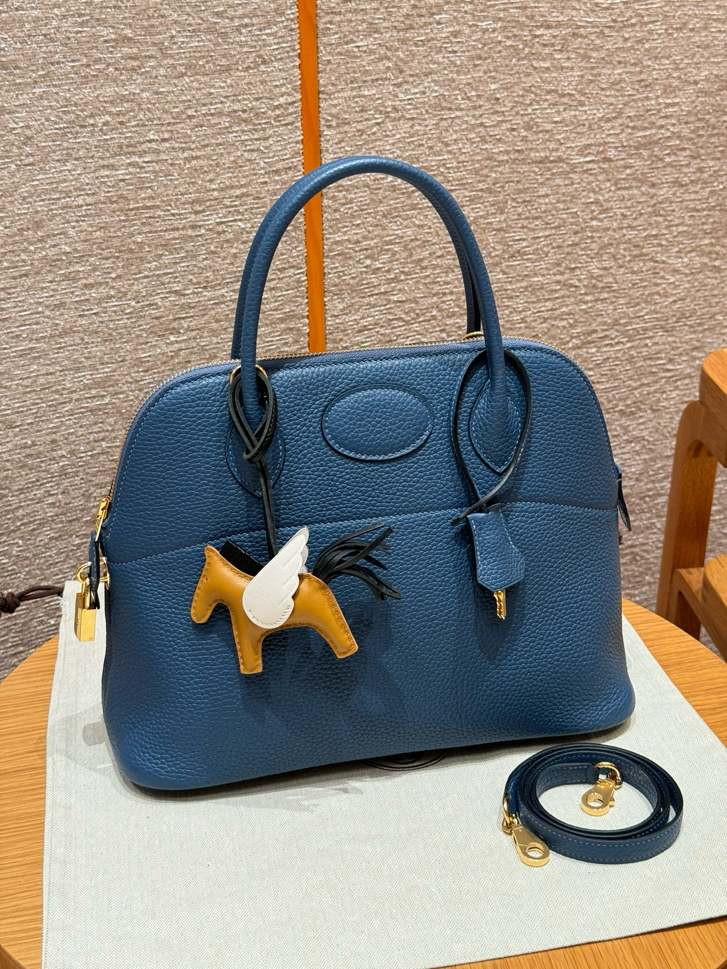 에르메스 Hermes Bolide 31cm Clemence 7E Blue brighton/gold