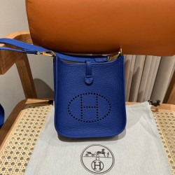 에르메스 Hermes Mini Evelyne 16cm clemence 7T Blue electric/gold