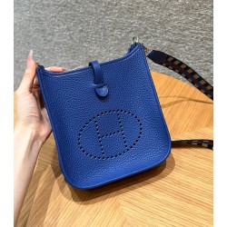에르메스 Hermes Mini Evelyne 16cm clemence 7T Blue electric/silver