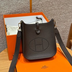 에르메스 Hermes Mini Evelyne 16cm clemence 47 Chocolate/gold