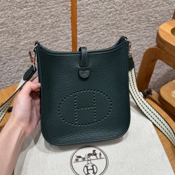 에르메스 Hermes Mini Evelyne 16cm clemence 67 Vert fonce/silver