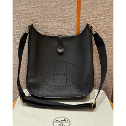 에르메스 Hermes Evelyne 29cm clemence 89 noir/gold