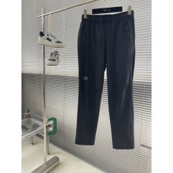 아크테릭스 ARC'TERYX 바지