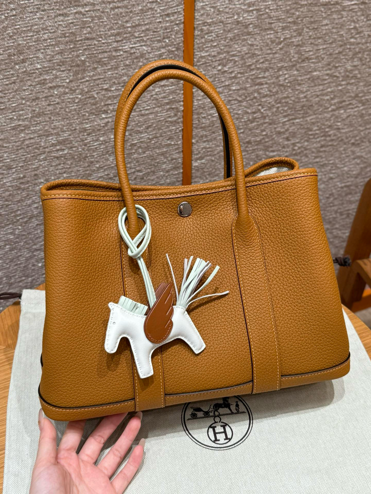 에르메스 Hermes Garden party 30cm vache country 2S Sesame