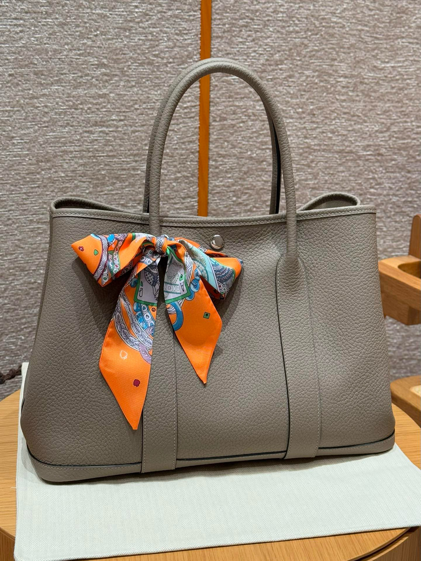 에르메스 Hermes Garden party 36cm vache country M8 Girs Asphalted