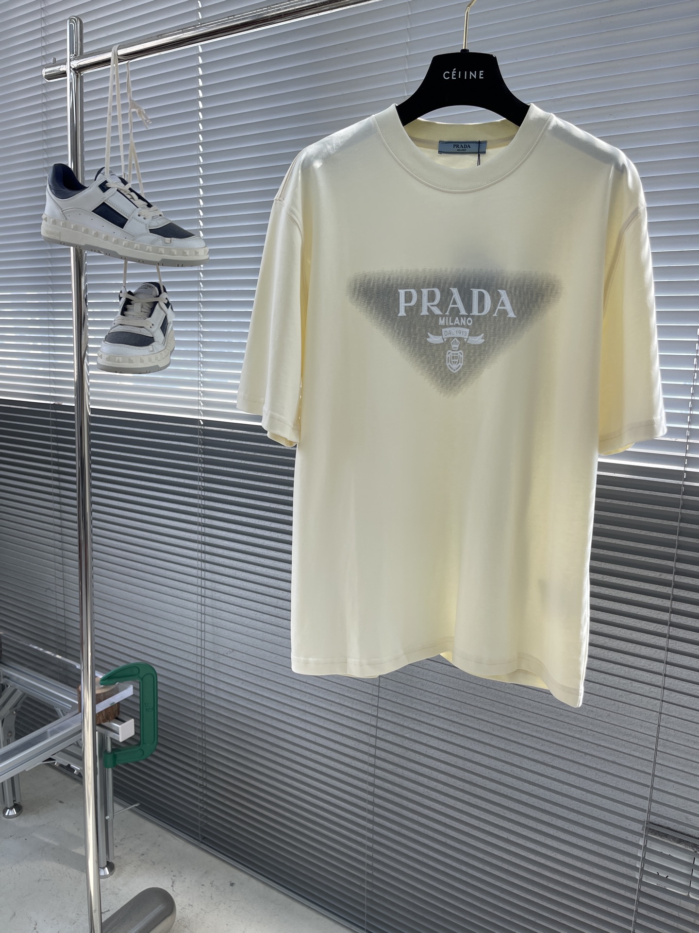 프라다 Prada 반팔 티셔츠