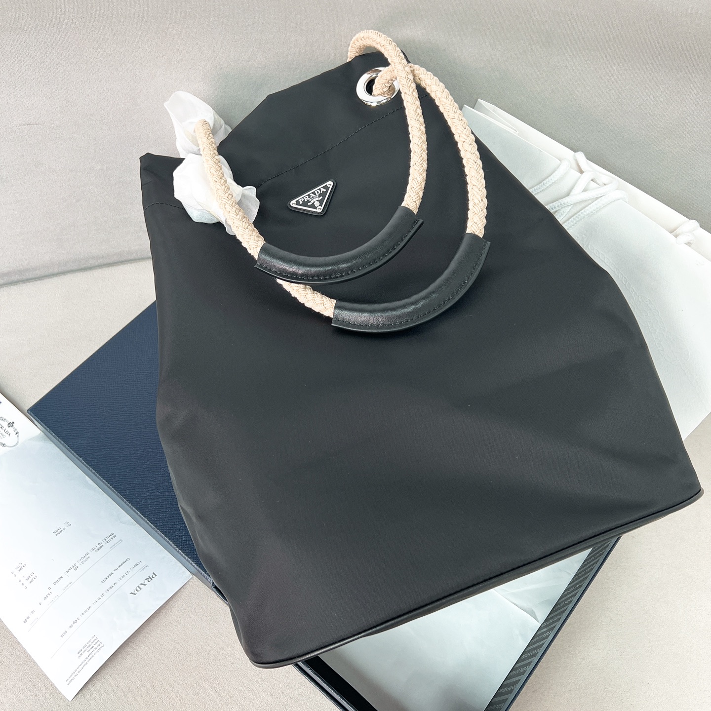 프라다 Prada 2VG133 Mariner 마리너 리나일론 토트백