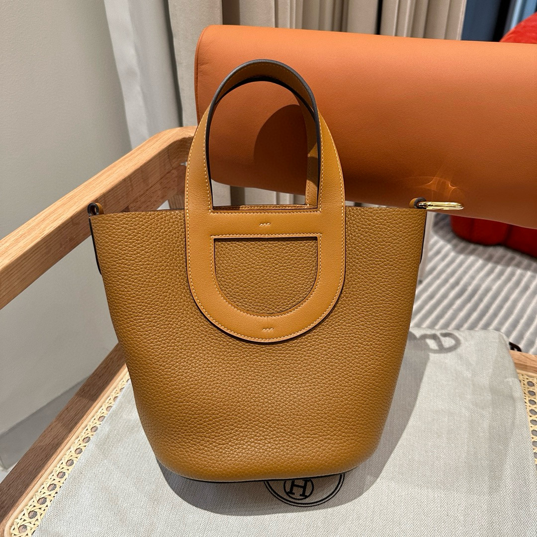에르메스 Hermes in the loop 18cm Clemence 2S Sesame/gold