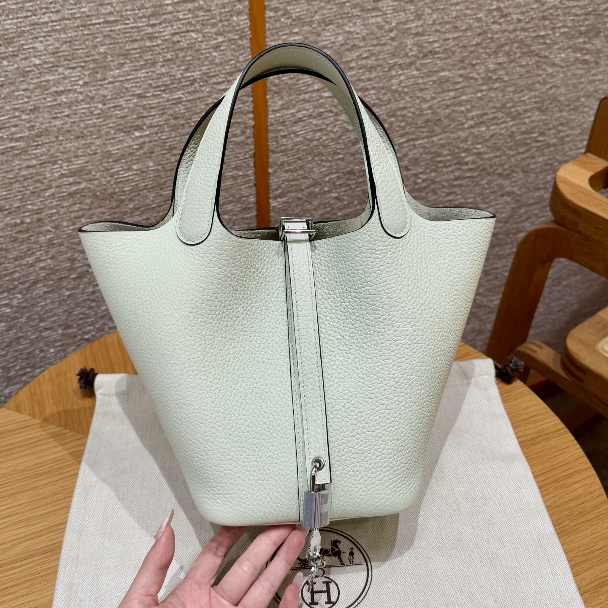 에르메스 Hermes Picotin lock 18cm clemence 0S Vert Fizz/silver