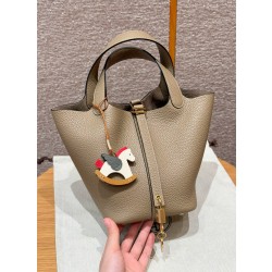 에르메스 Hermes Picotin lock 18cm clemence 8Q Beige Marfa/gold