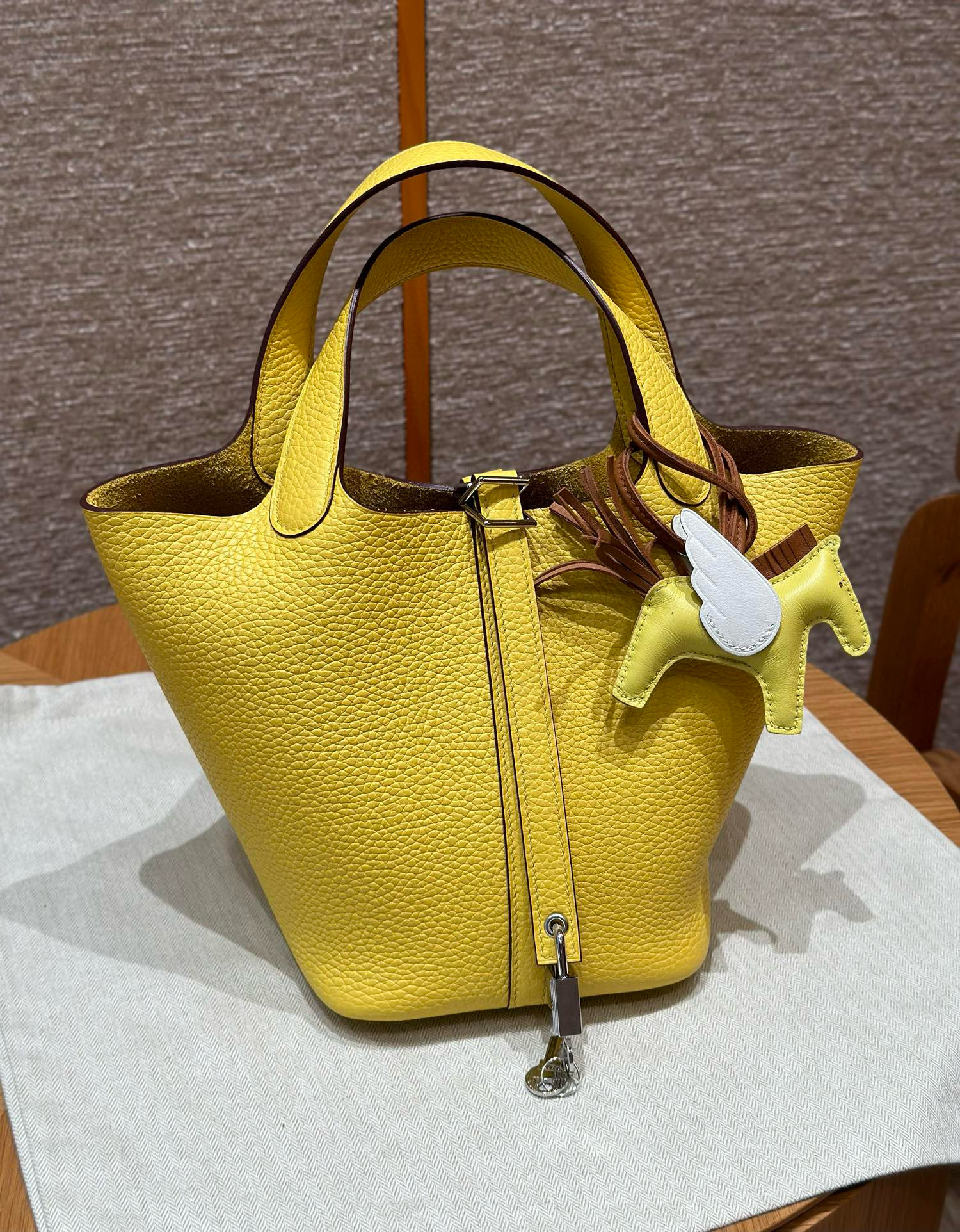 에르메스 Hermes Picotin lock 18cm clemence 9D Jaune/sliver