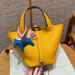 에르메스 Hermes Picotin lock 18cm clemence and Swift 9D Jaune ambre and7N Celeste/silver