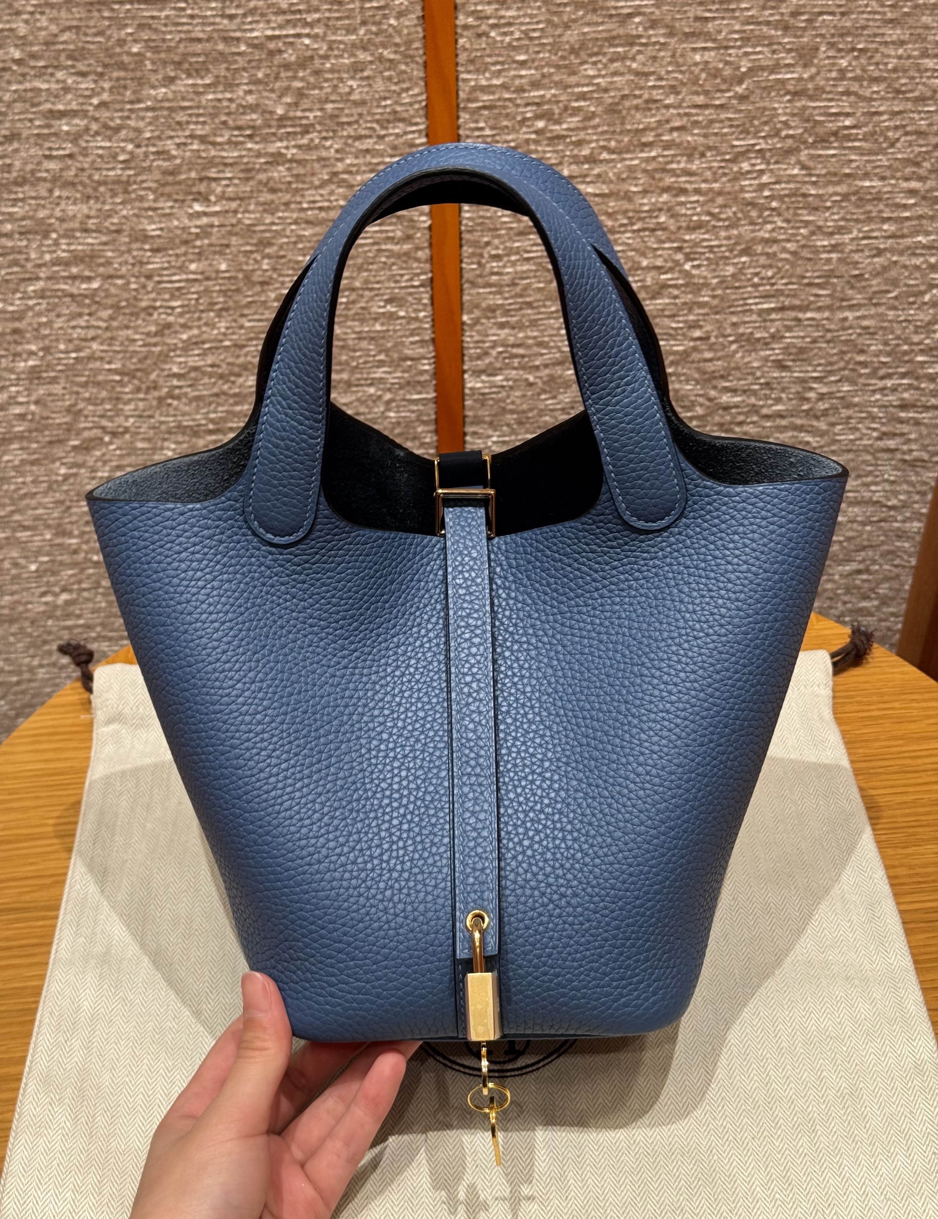 에르메스 Hermes Picotin lock 18cm clemence R2 Blue agate/gold
