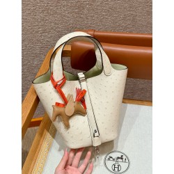 에르메스 Hermes Picotin lock 18cm KK ostrich i2 Nata/silver