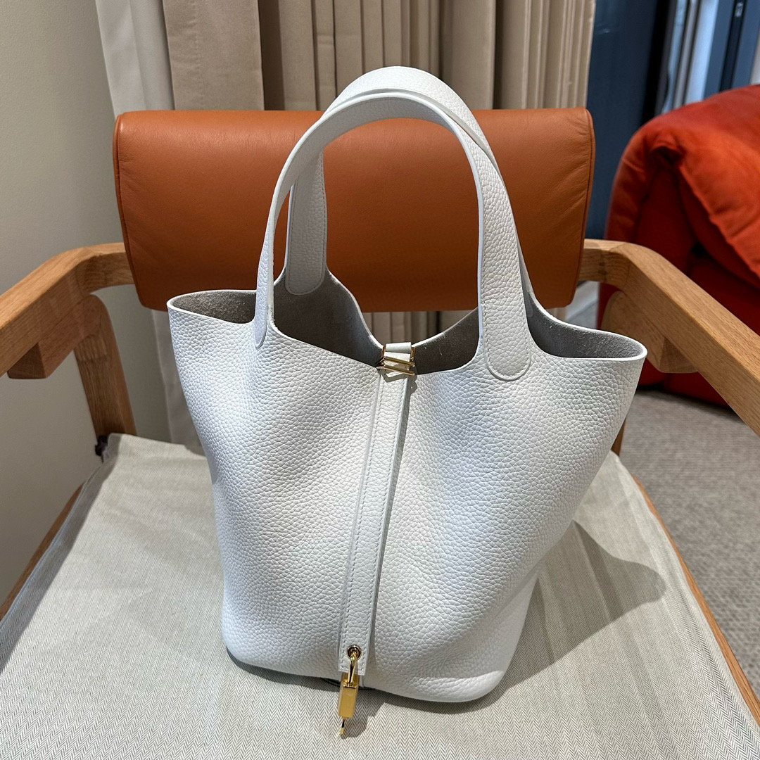 에르메스 Hermes Picotin lock 22cm clemence 01 Blanc/gold