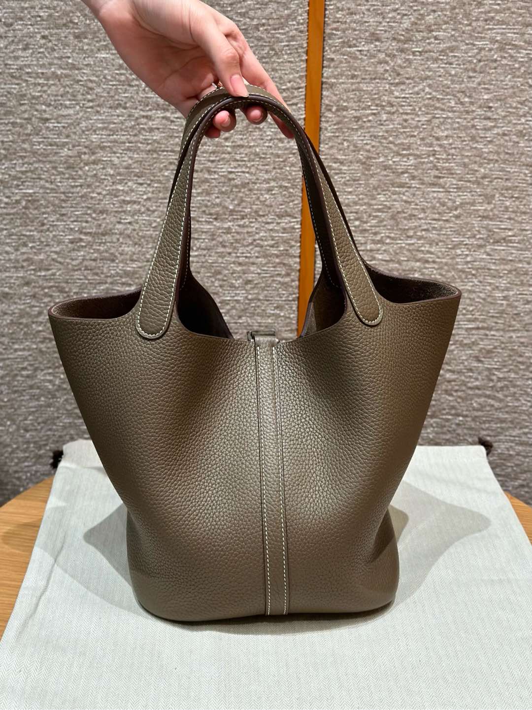 에르메스 Hermes Picotin lock 22cm clemence 18 Etoupe/silver