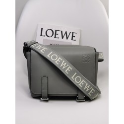 로에베 Loewe A74 military messenger 23CM