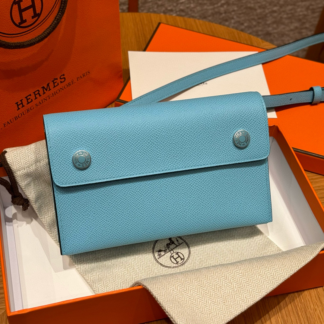 에르메스 Hermes Snap Wallet 18.5cm Epsom 7N Celeste/silver