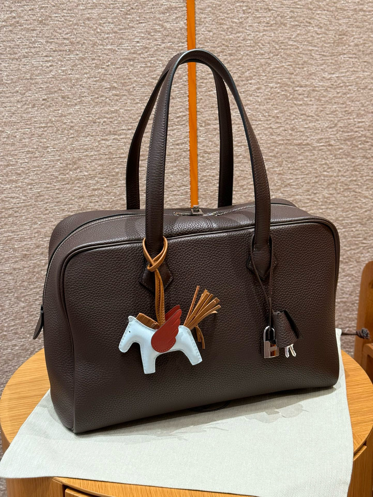 에르메스 Hermes Victoria 35cm Clemence 47 Chocolate/silver