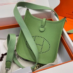 에르메스 Hermes Evelyne 16cm TC 3i Vert Criquent/silver