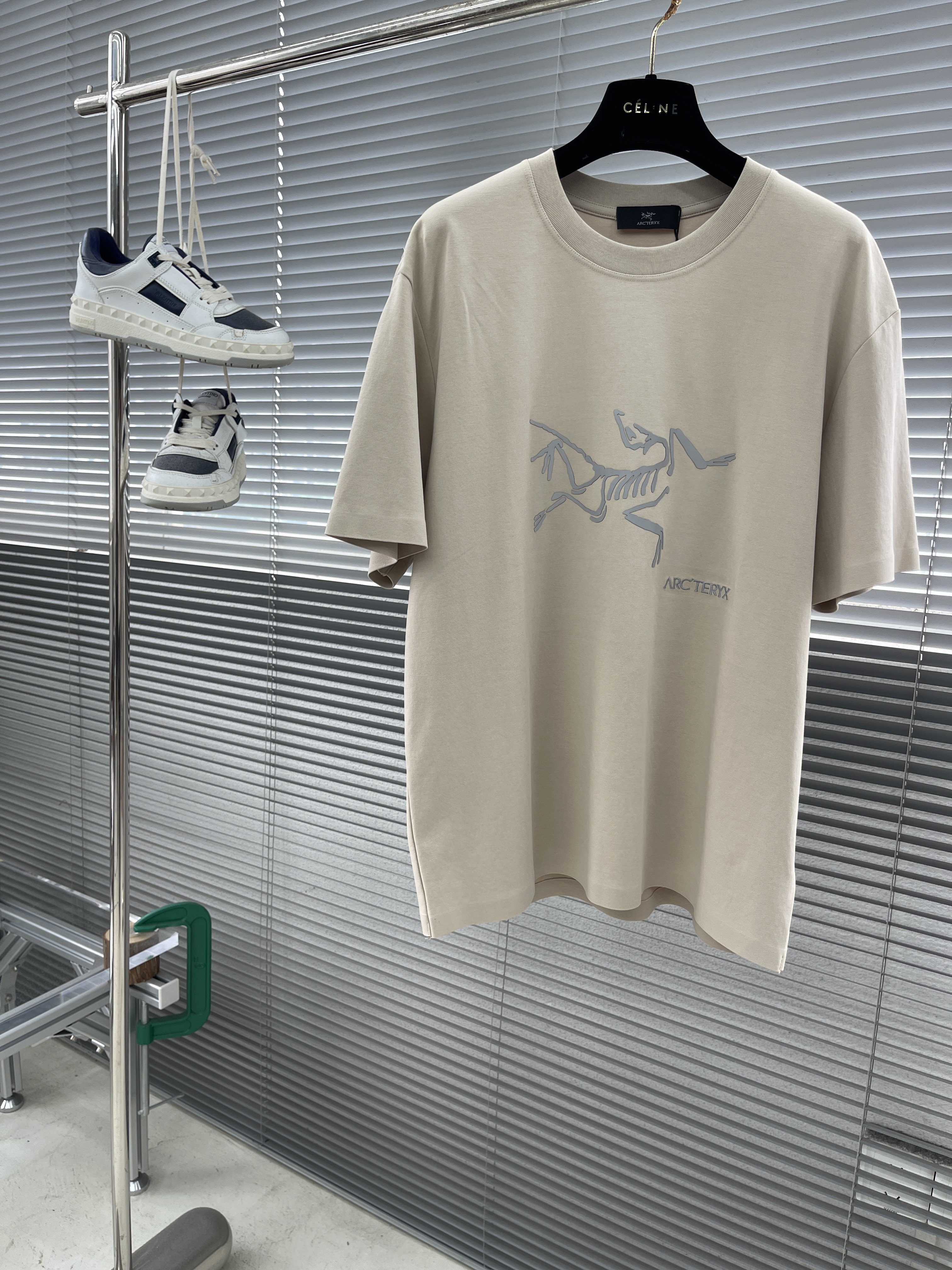 아크테릭스 ARC'TERYX 반팔 티셔츠