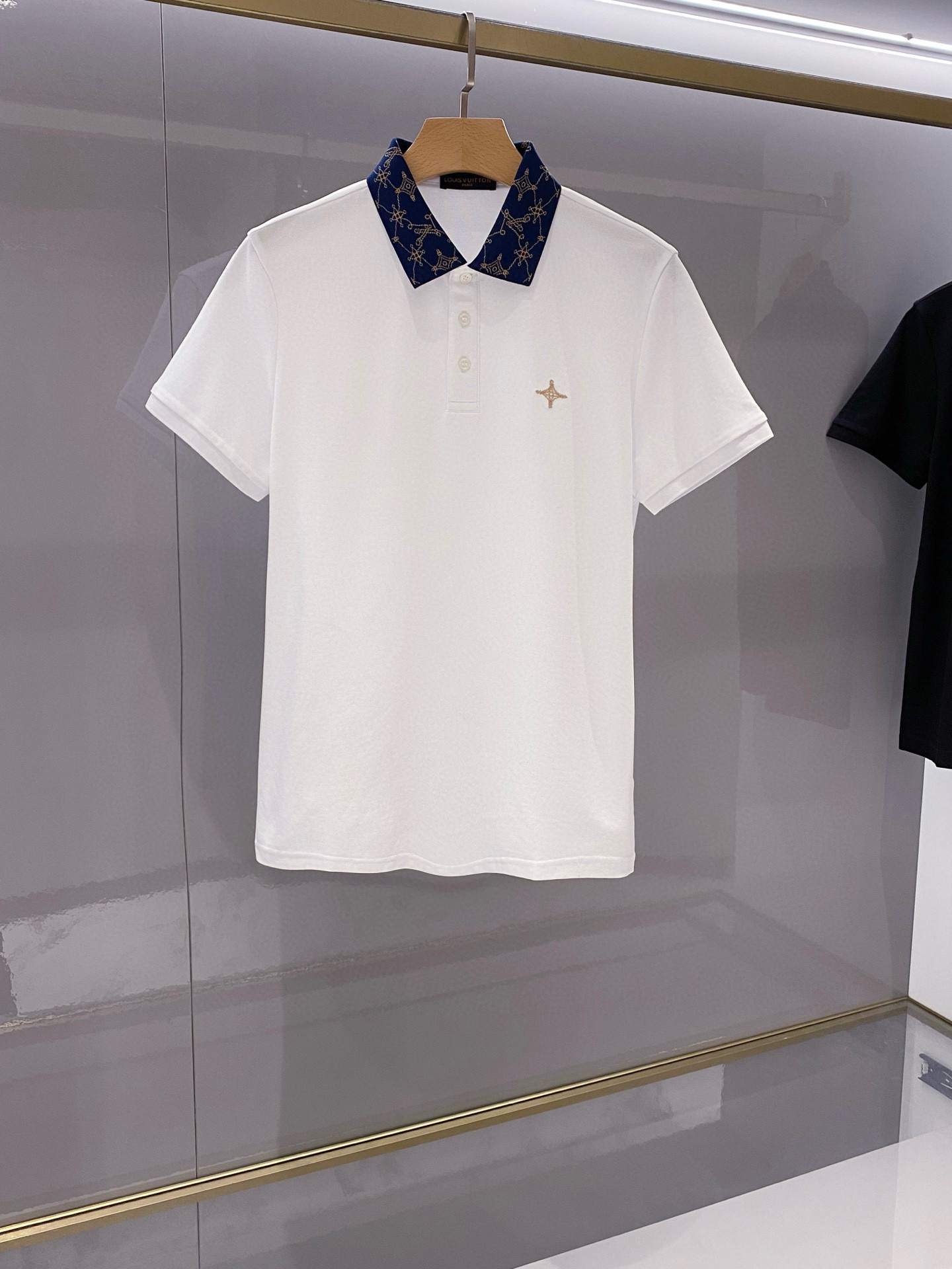 루이비통 Louis Vuitton 반팔 폴로 셔츠