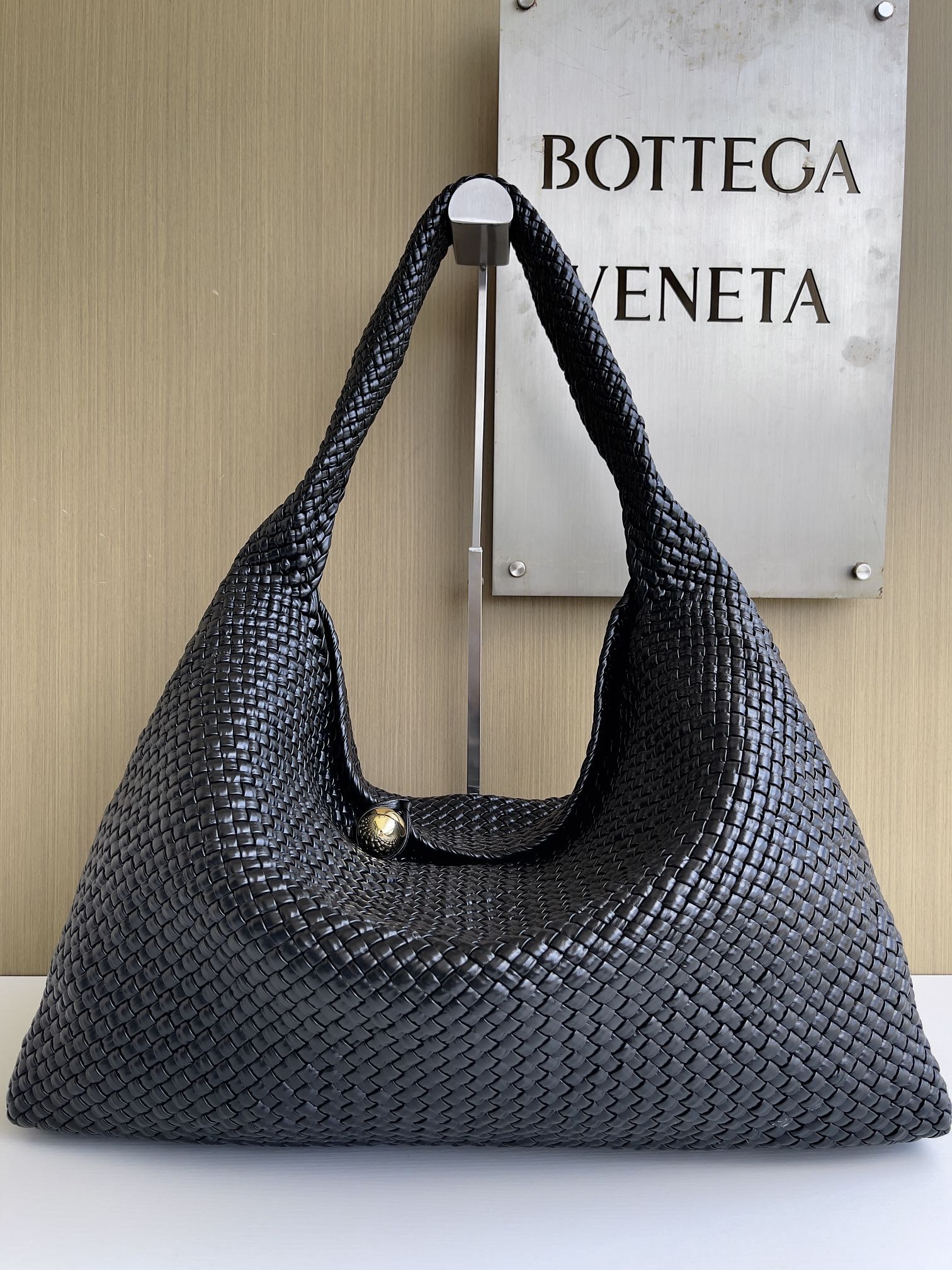 보테가베네타 Bottega Veneta Large Tosca Baci 70979 54cm