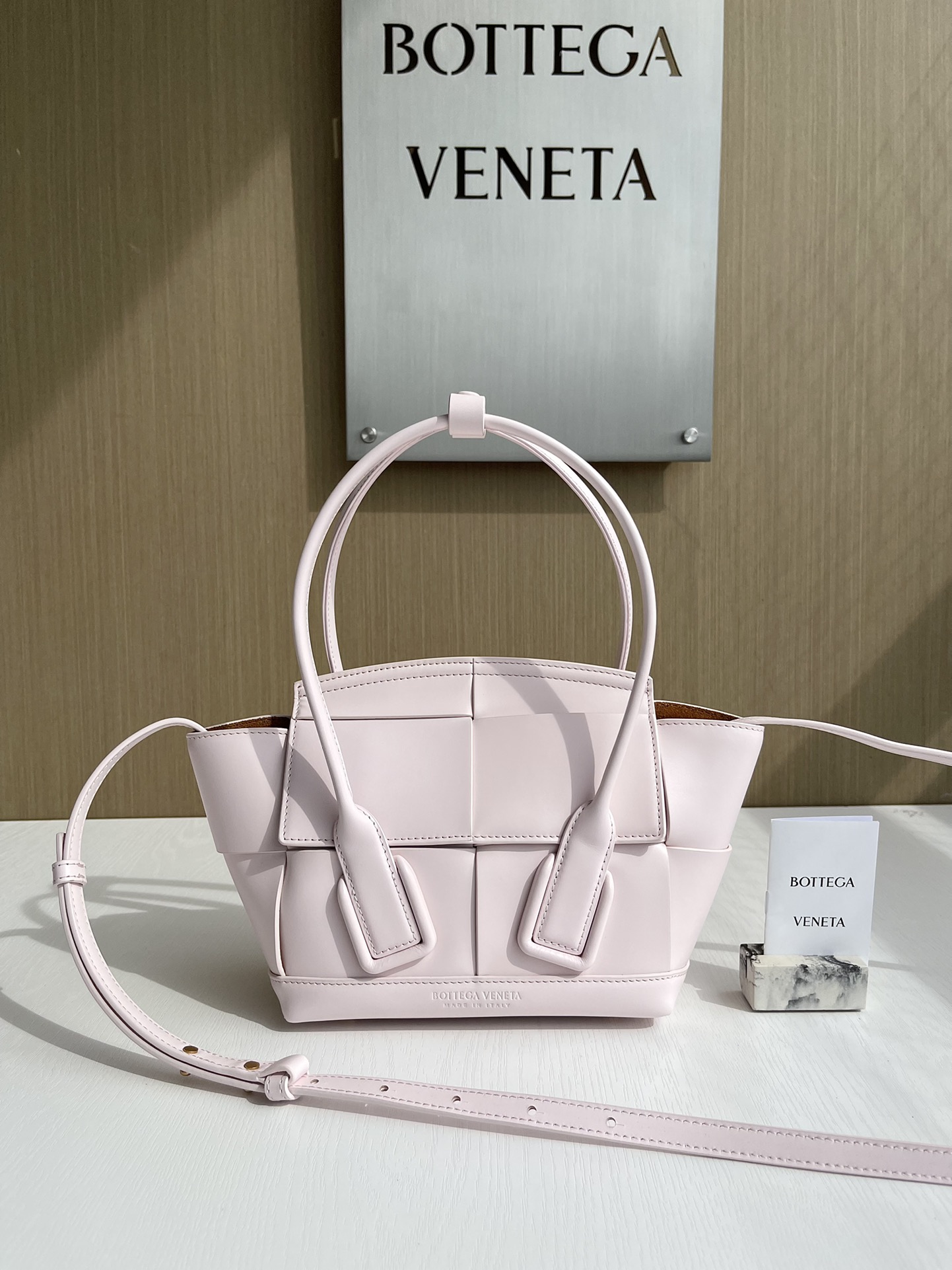보테가베네타 Bottega Veneta 575943 Arco 20cm