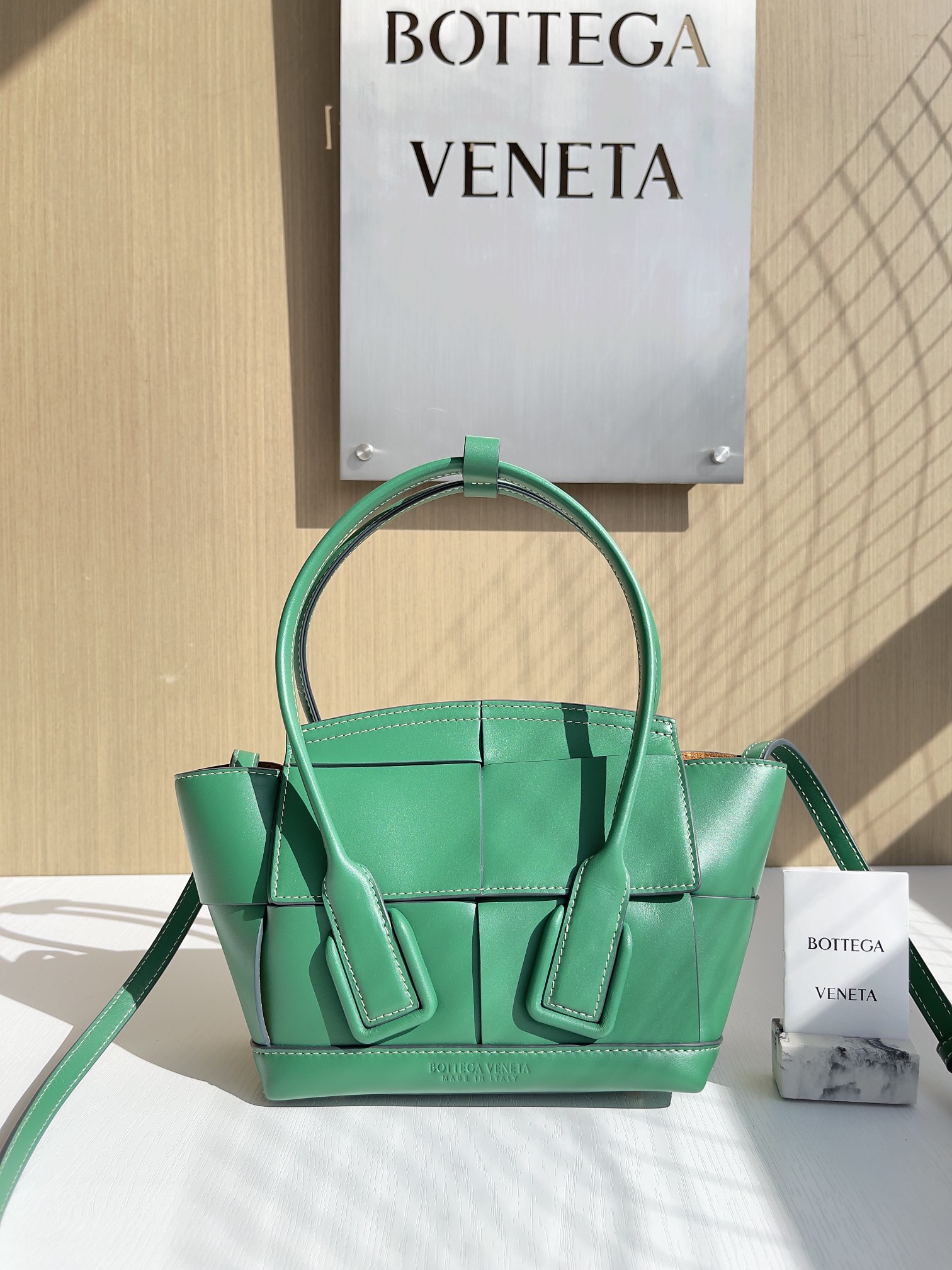 보테가베네타 Bottega Veneta 575943 Arco 20cm
