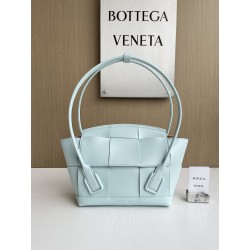 보테가베네타 Bottega Veneta 575943 Arco 숄더백 33cm