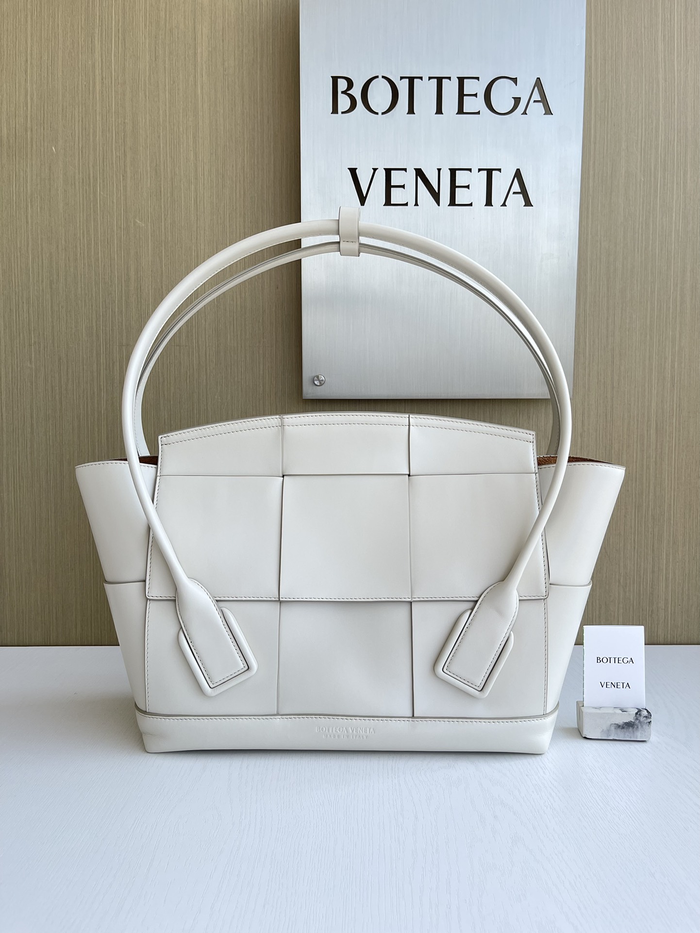 보테가베네타 Bottega Veneta 575943 Arco 48cm
