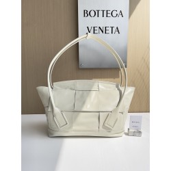 보테가베네타 Bottega Veneta 618463 Arco 숄더백 48cm