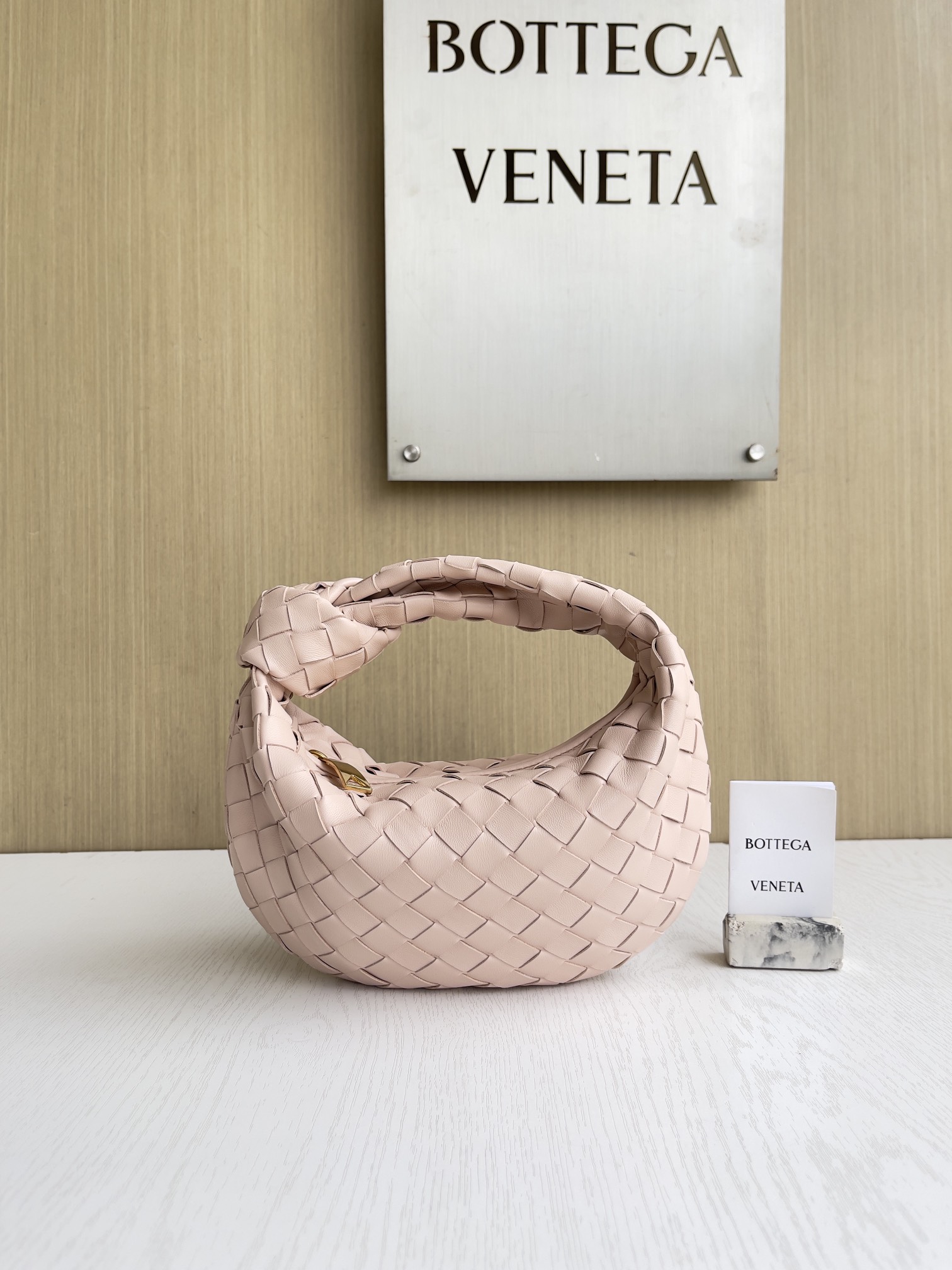 보테가베네타 Bottega Veneta 651876 Jodie 23cm