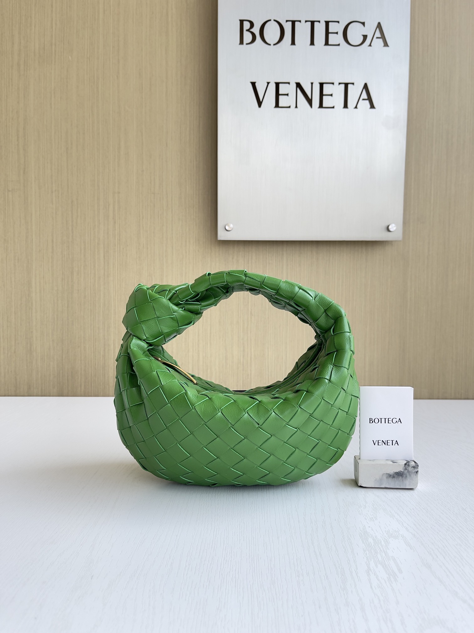 보테가베네타 Bottega Veneta 651876 Jodie 23cm
