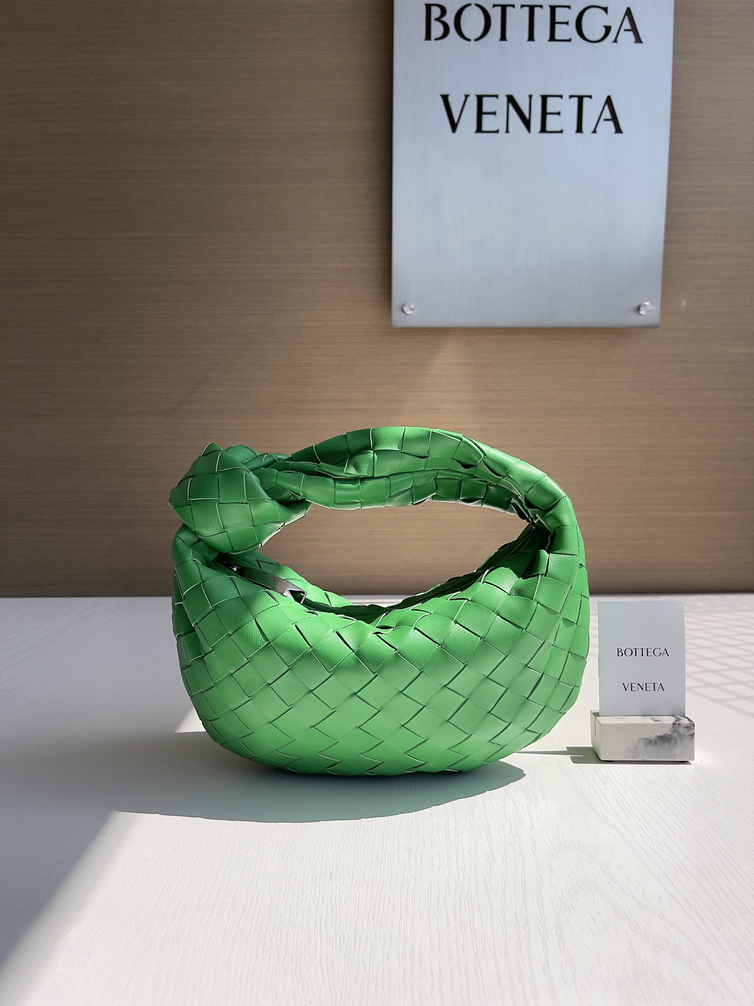 보테가베네타 Bottega Veneta 651876 Jodie 23cm