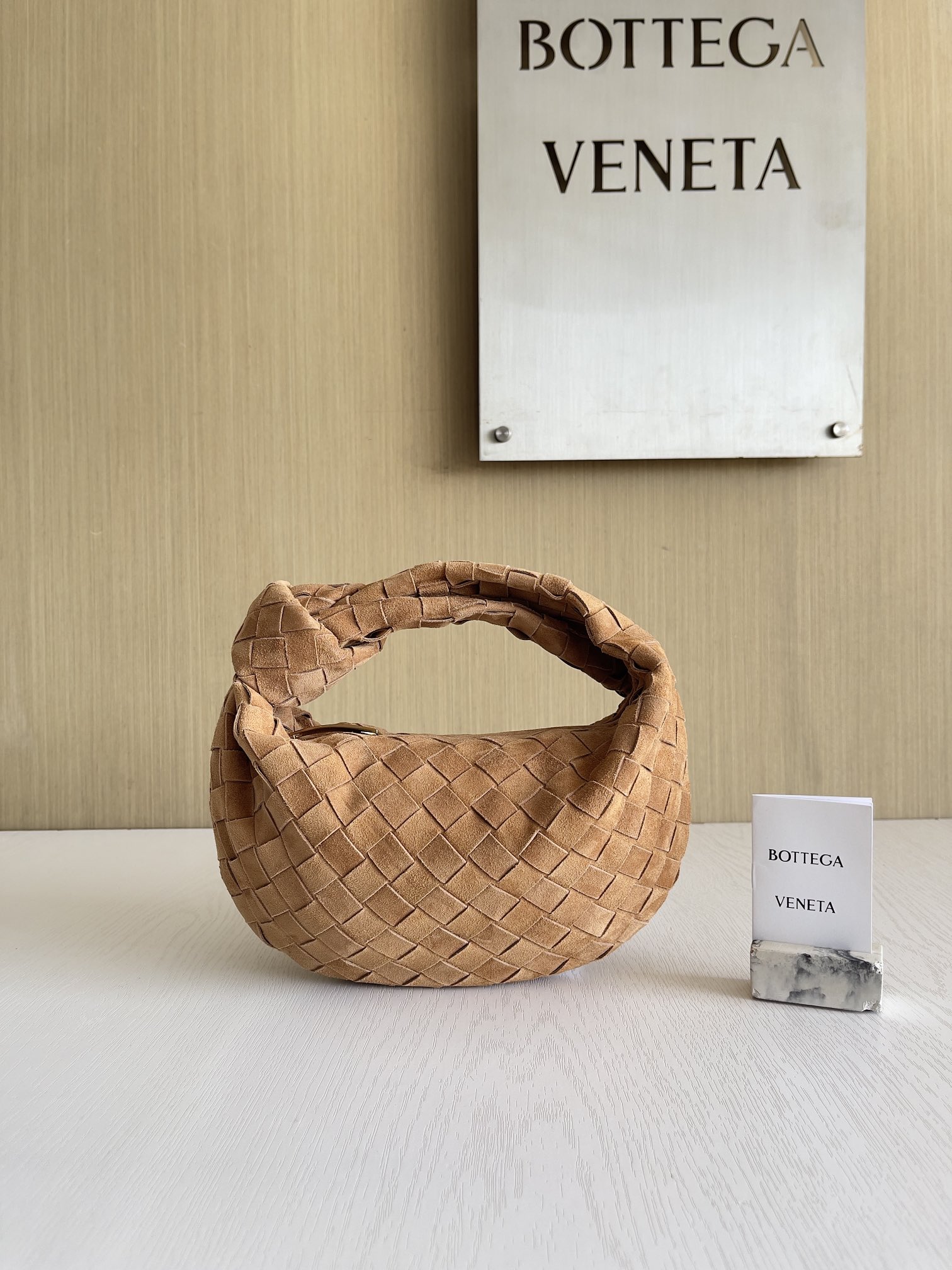 보테가베네타 Bottega Veneta 651876 Jodie 23cm