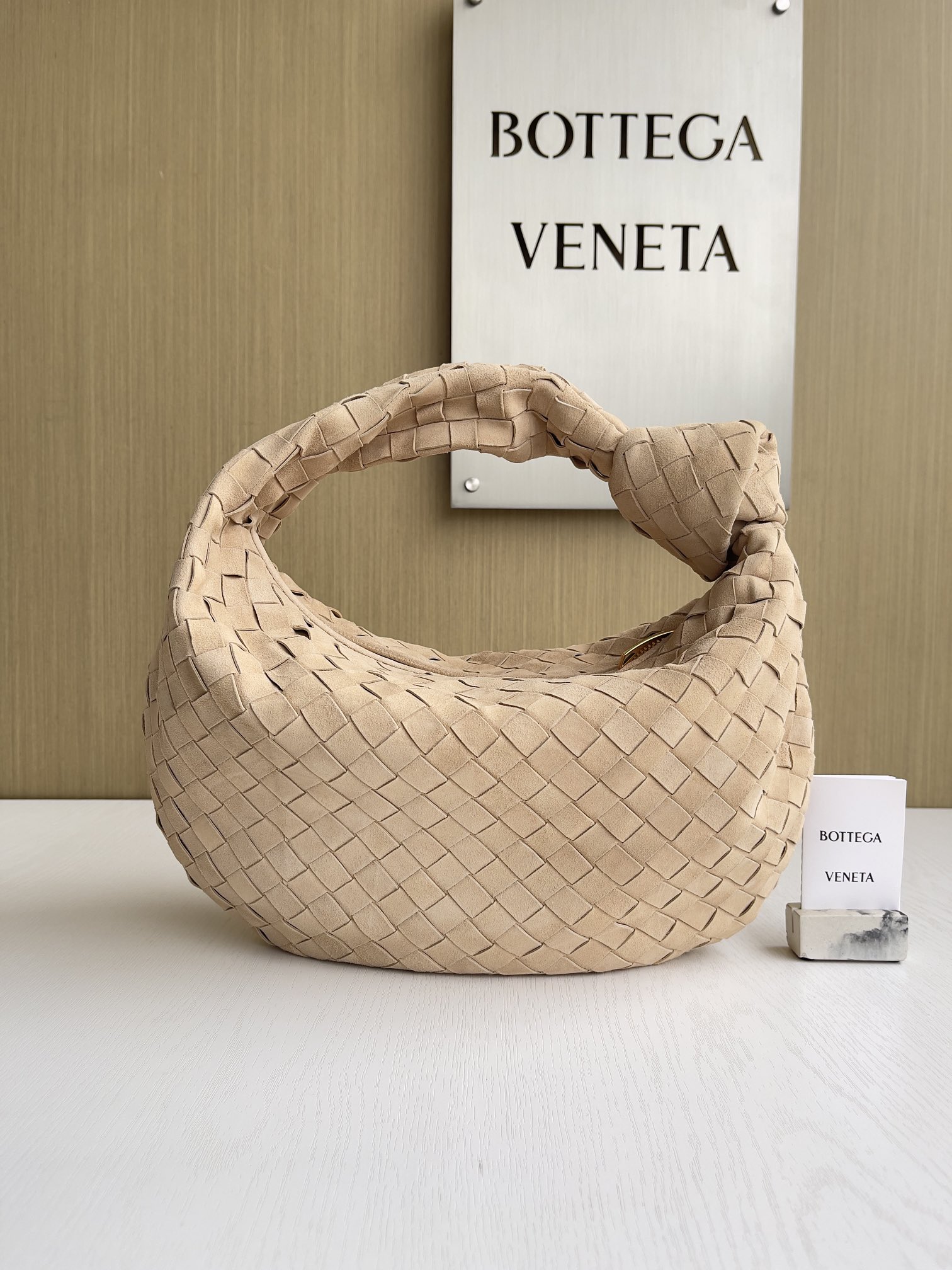 보테가베네타 Bottega Veneta 690225 Jodie 36cm